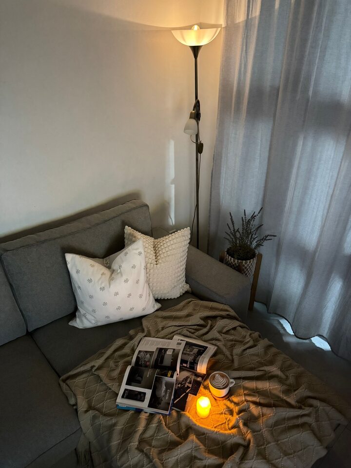 short form carousel card thumbnail