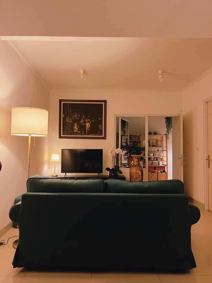 Pelan tapi pasti,
ya sampe sekarang aku masih hunting buat cari furniture yg cocok buat living room rumah ku, untuk sekarng ini dulu deh yang penting :))

#livingroomstyling
#dekorasilivingroom
#livingroommakeover
#sofaestetik
#mejalivingroom
#lampulivingroom
#idelivingroom