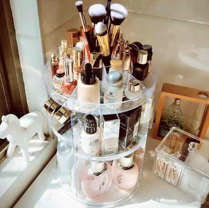 Rak Organizer Kosmetik