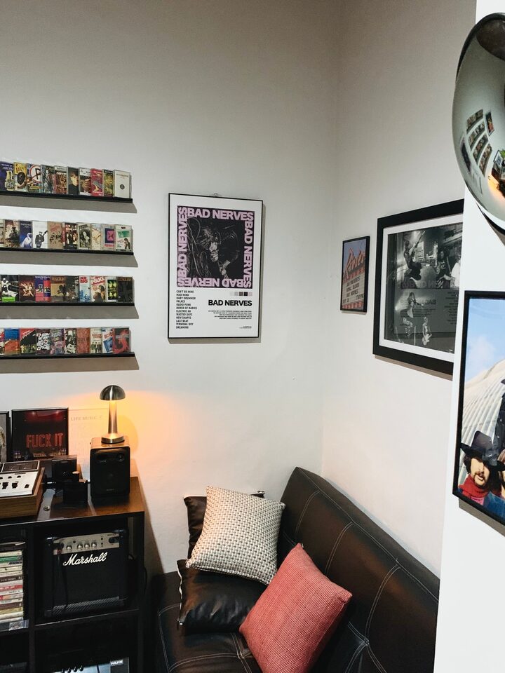 short form carousel card thumbnail