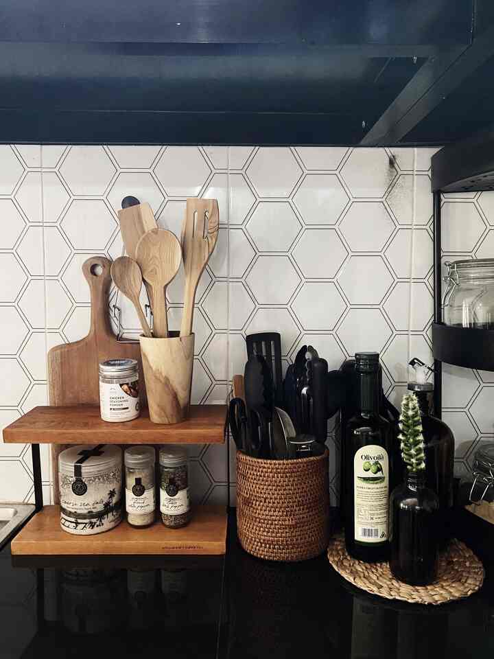 Sudut dapur ✨

#dekorasidapur #dapur #dapurkayu #dapurminimalis #dapurindustrial #scandiindustrial #pojokandapur