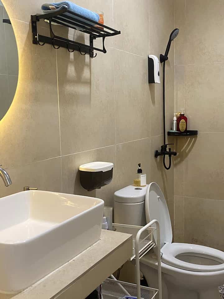 🫶🏻🛁 #inspirasidekor #bathroom #kamarmandi #toilet #tangsel #scandinavian #dekorasikamarmandi 