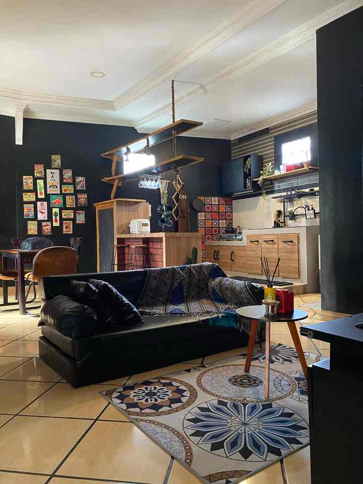 Ruangan dengan konsep open plan

Yes ruang tv, ruang makan, dan dapur. 
selain membuat ruangan lebih terkesan luas konsep open plan juga memberikan kesan homey yang membuat udara lebih sehat 

Kalo kamu suka rumah dengan konsep ini? 

#inspirasiruangopenplan
#openplan
#rumahopenspace
#konsepopenplan
#inspirasiruangmakan
#inspirasidapurestetik
#inspirasiruangtv
#bananahome