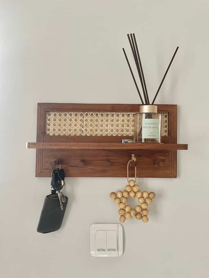 Ini adalah Dekorasi dirumahku yang menurutku membuat cantik tampilan rumah😍 Tapi tidak hanya cantik, harganya punya affordable lohhh✨ 

Tapi dari antara keempatnya best buy aku adalah Canvas yang aku DIY sendiri🥰🥺 Harganya jauh lebih affordable dari beli lukisan jadi dan juga kita bisa sesuain sama yg kita mau💜

#DekorBudgetFriendly #EstetikMurah #SpillDekorLowBudget