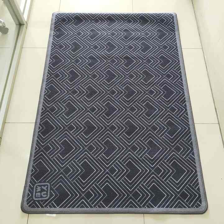 arpet Lantai/Ruang Tamu Anti Slip 100 x 150 cm