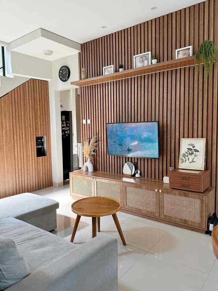 My living room adalah ruangan favorit yang ada di rumahku🤎

Tempat chill, relax, netflix-an hihi makanya harus ku buat senyaman dan se estetik mungkin 🤎
Ada 4 benda favorit nan estetik versiku di area living room:
• Wall Pannel TV
• Wall Art
• Cushion Cover motif polkadot
• Lampu Gantung

#RuanganFavorit
#BendaFavorit
#SpillBarangFavorit