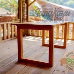 Meja Kayu Minimalis