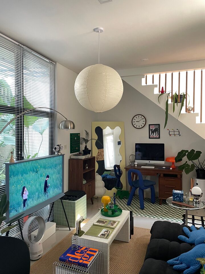 short form carousel card thumbnail