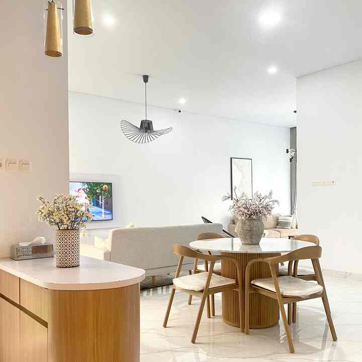 This is my favorite room in the house, a place to gather with my little family.

And because this house has an open space concept, communicating becomes easier even though you are not sitting in the same place.

#favoriteroom
#favoritethings
#spillfavoriteitem
#diningroom
#diningroominspiration
#diningroomdesign