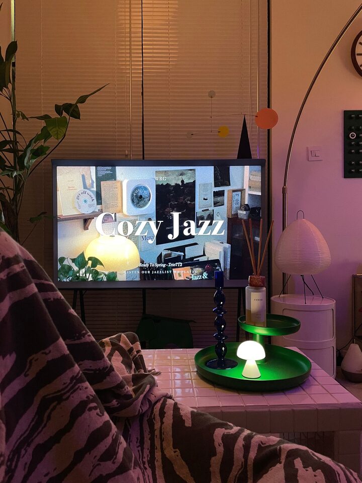 short form carousel card thumbnail