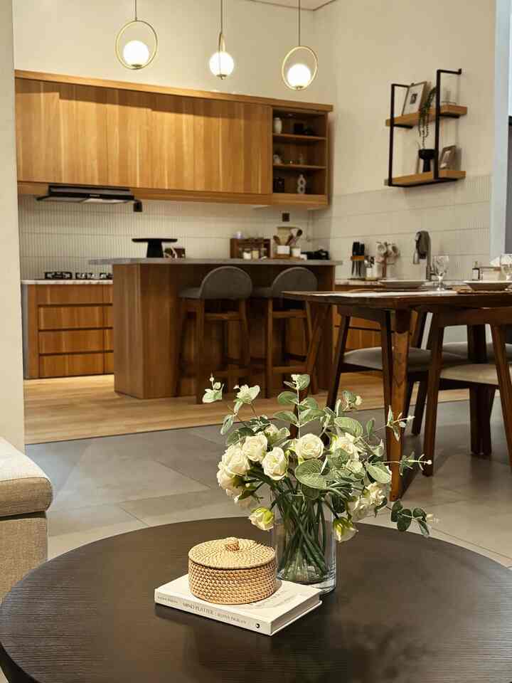 Best buy item of this month, adalah sofabed L baru yang bs jd tempat penyimpanan, serta coffe table dan lampu meja sehingga ruangan terlihat stylish dan cozy😍 #SpillProductTag  #4BendaWajibBeli #SpillLinkShopee