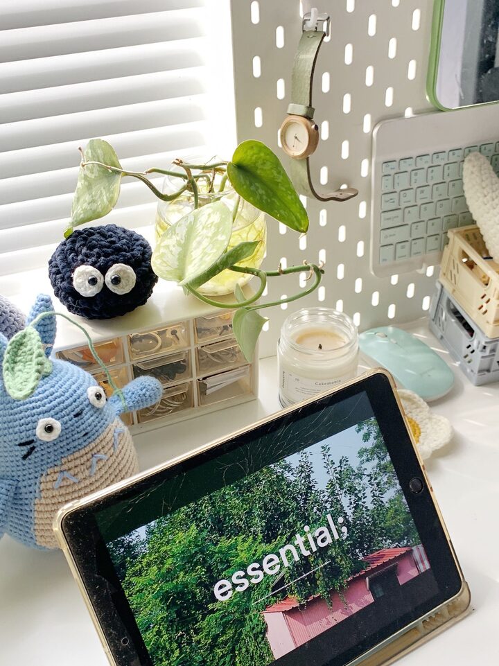 short form carousel card thumbnail