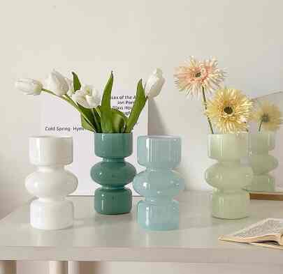 Vas Bunga Kaca Unik Estetik