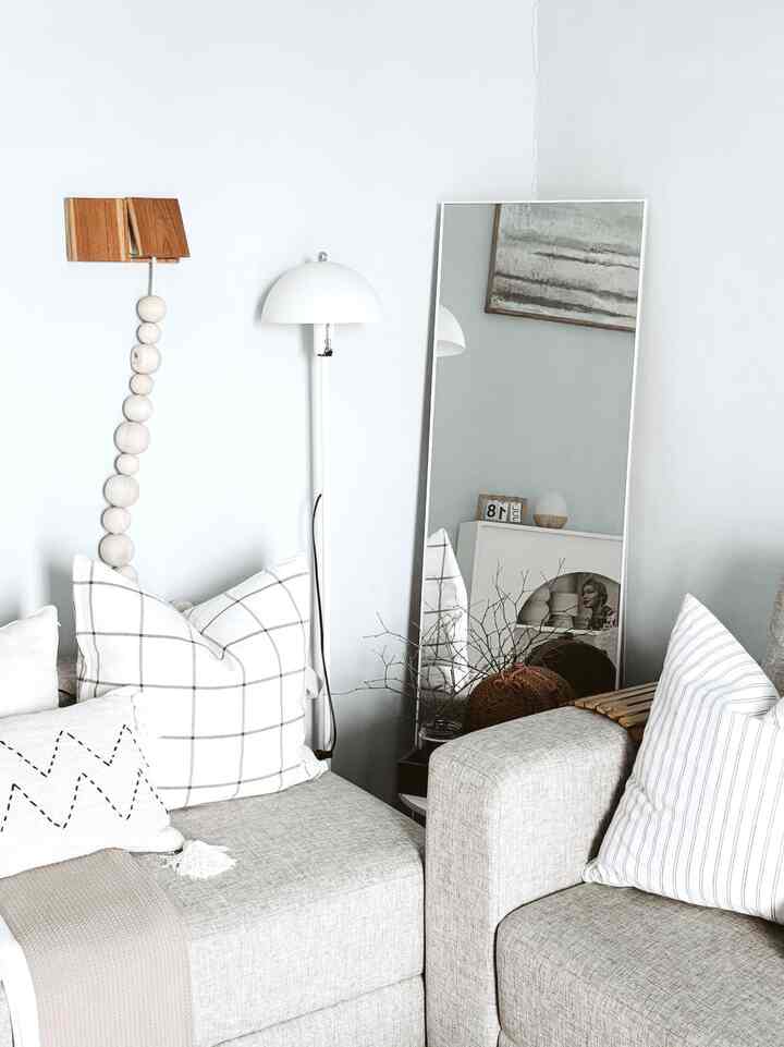 4 produk grosir tumpahan teratas bulan ini!

geser 1; Pembelian terbaik saya bulan ini adalah terminal listrik bola kayu ini, bagus sekali, lucu sekali dan membuat ruangan semakin estetis
geser 2; Akhirnya aku bisa punya mesin kopi, supaya bisa berhemat dan langsung makan kopi di luar 😁
geser 3; snack ringan berbentuk pir dengan bentuk yang unik sangat lucu
geser 4; sebelumnya diganti dengan lampu pir, sebelumnya lampu berwarna putih dan itu juga unik!

#TumpahanProdukTag
#4 Barang Wajib Dibeli 
#SpillLinkShop
