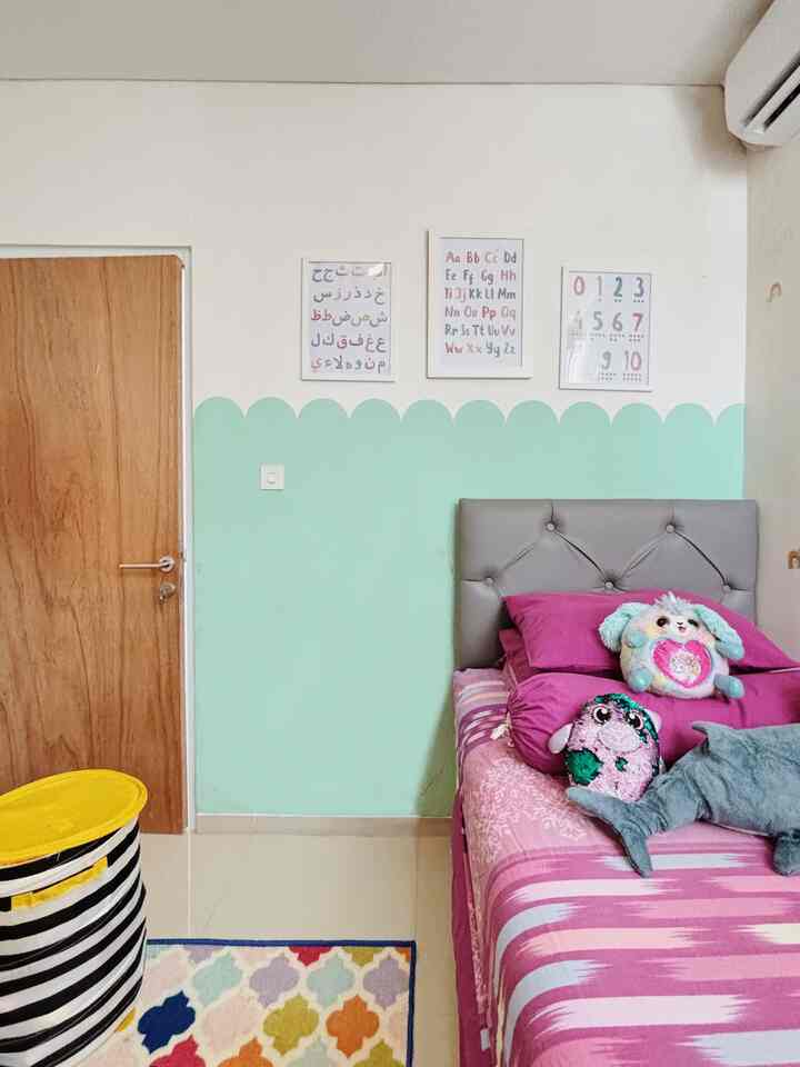 Colour Palette✨
-
warna yg aku pakai untuk kamar anak yaitu nuansa warna2 pastel. berbeda dgn ruangan lainnya yang mengusung tema monocrome
-
💛🩷💚🩵🧡
#pilihwarnarumah 
#homecolourpalette
#rekomendasiwarnarumah