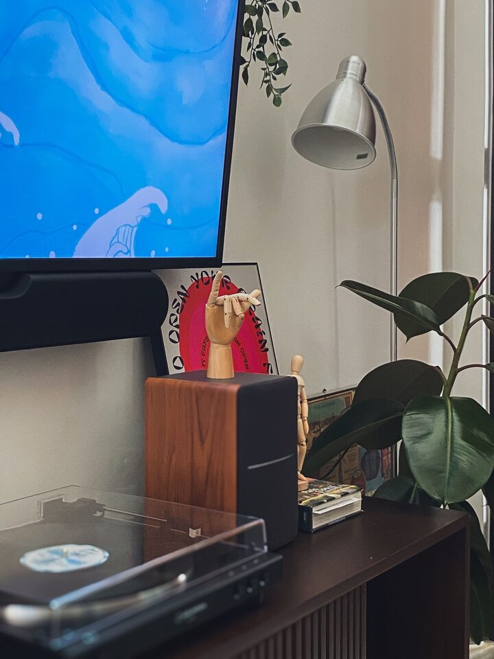 short form carousel card thumbnail