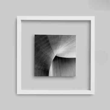 ARTE Floating Frame Square / Pigura Bingkai Foto Dinding