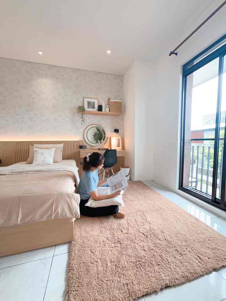 hobby apa nih kalo di rumah?? 🥰🥰

#inspirasikamar #desaininterior #desainkamar  #rumahestetik #huniannyaman #sudutfavorit