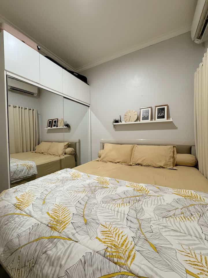 Selamat hari minggu.. selamat beristirahat semuanya ☺️

#kamar tidur #bedroomstyling #bedroomdecor #kamartidurmungil #tinybedroom #rumahdeveloper #homedecor 