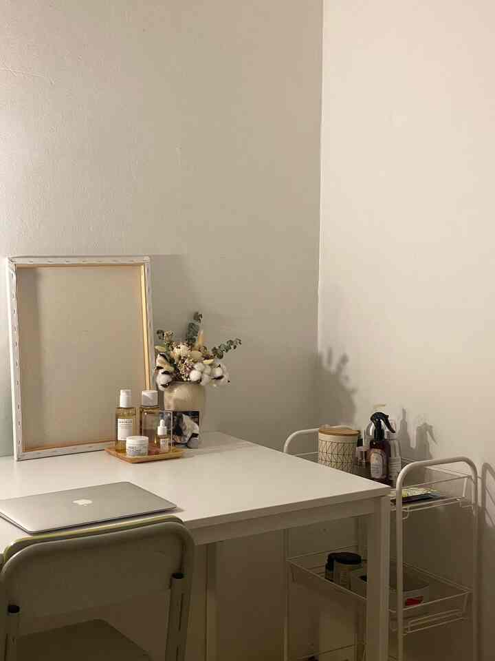 seperti apa malamku :) #inspodekor #kamartidur #kamartidurcewek #tangsel #minimalist #bedroom 
