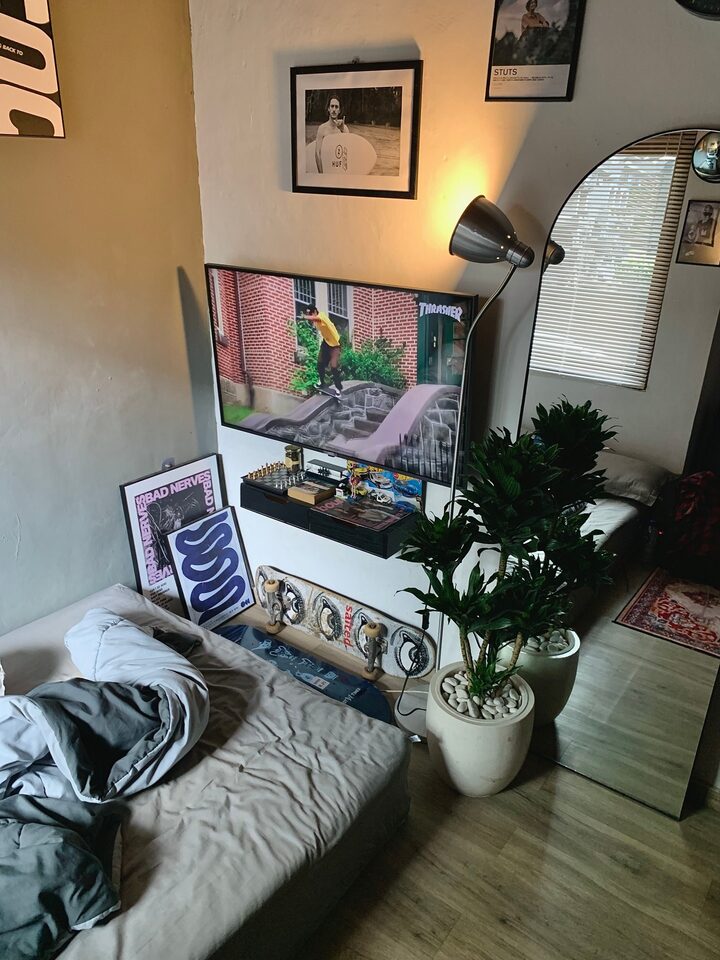 short form carousel card thumbnail