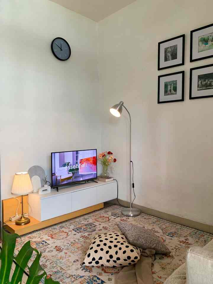 Halo dari ruang tamu #ATHouse✨

#RuangTamu #HomeInspo #LivingRoomInspo #BTNOAS8