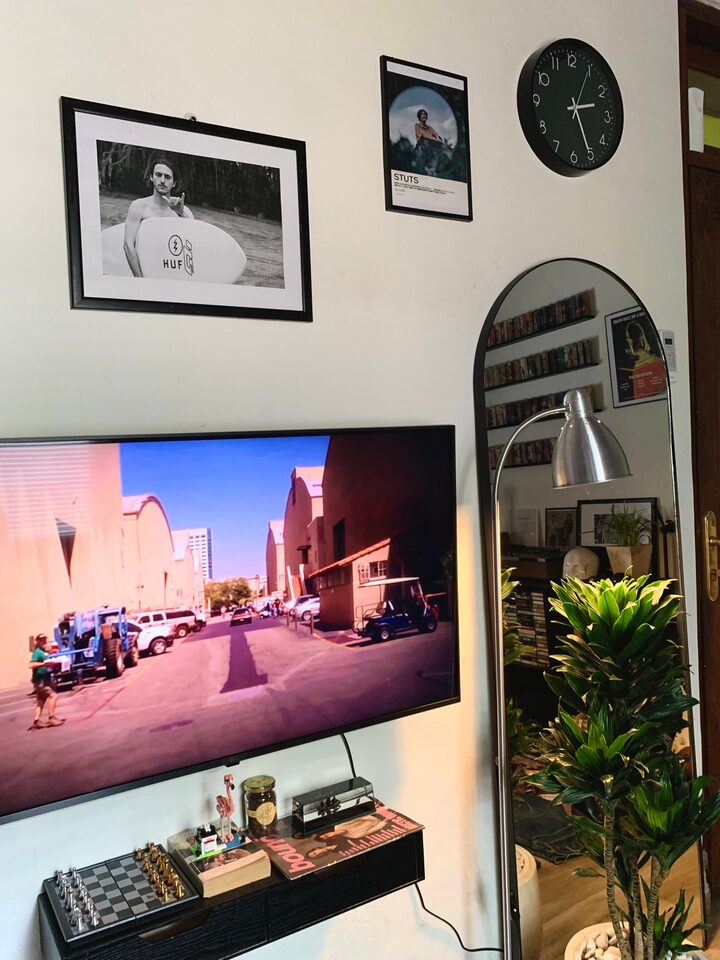 short form carousel card thumbnail