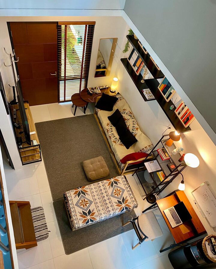 short form carousel card thumbnail