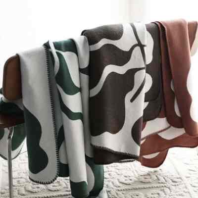 Aesthetic Abstract Floral Blanket