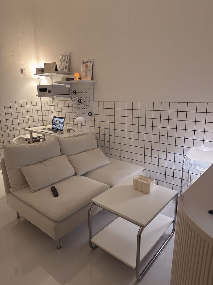 short form carousel card thumbnail