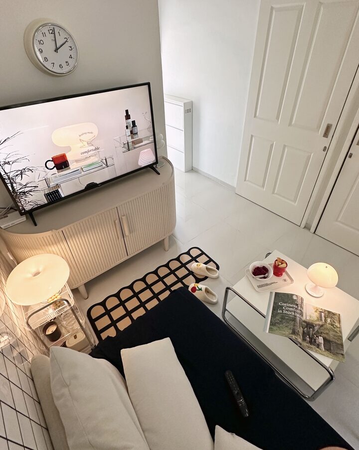 short form carousel card thumbnail