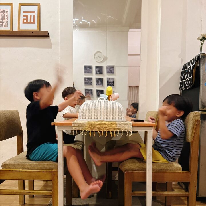 short form carousel card thumbnail