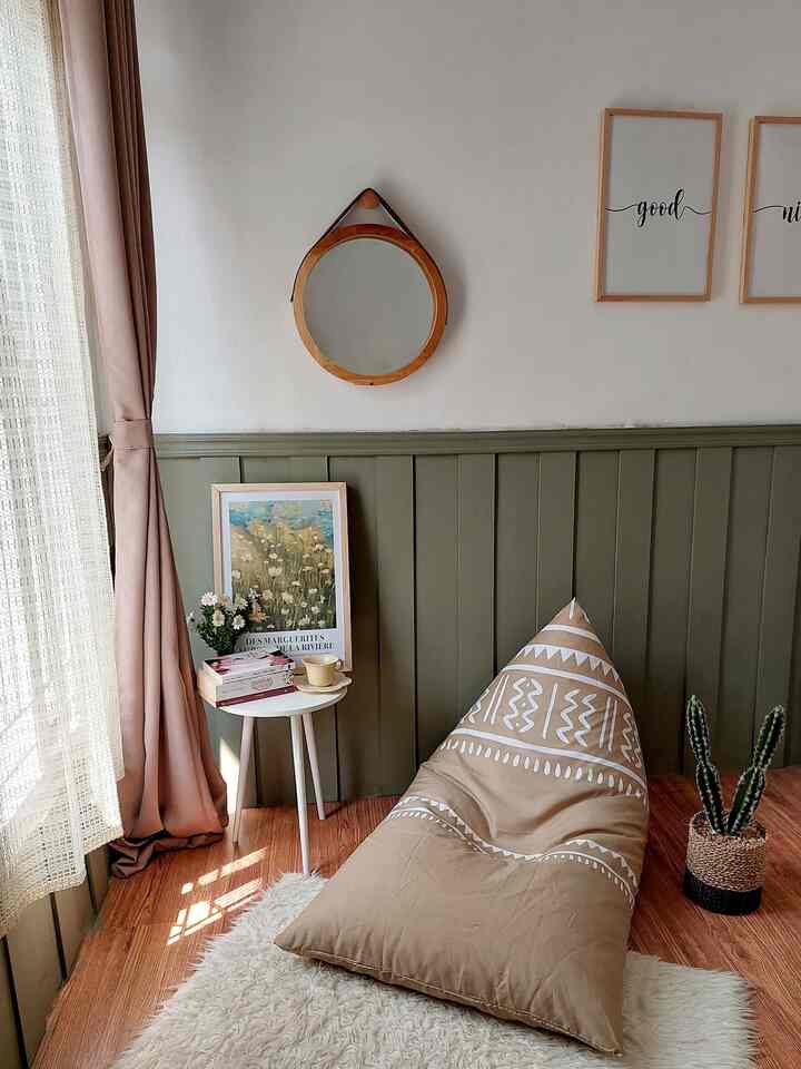 Me Time Room, My Favorite Room 🪐

When is your “me time” at home? For me, it’s around 9 am to 12 noon when my child goes to school 😆

Incidentally, at home there is a little space that can be used for a “Me Time” room even though it’s only in a corner with limited space.

My “me time” time is usually spent reading some books while drinking tea. So it’s really important for me to have a bean bag just to sit, or lie down while reading a book. Don’t forget that next to the bean bag, I put a small round table just to store some books and cups of tea. With simple decorations that are already in the corner of the area to give a slightly spacious impression.

Don’t forget the soft fur carpet that I think is comfortable and really nice to sit or lie down on, it must always be in my “me time” room.

When do you like “me time” and what do you do?

#RelaxAtHome
#FavoriteRoom
#Wallbatten
#Roundtable
#Roundmirror
#walldecoAesthetic
#Walldeco
#FluffyCarpet
#FurCarpet
#Beanbag
#ReadingRoom
#MeTimeRoom
#ReadingRoom
#RoomCorner
