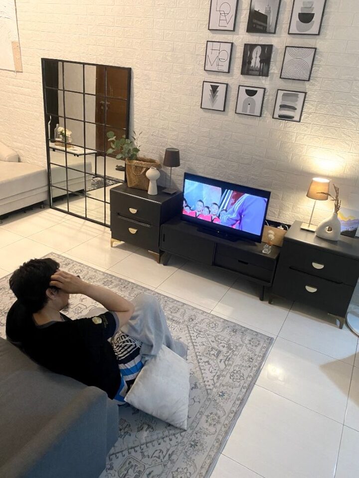 short form carousel card thumbnail