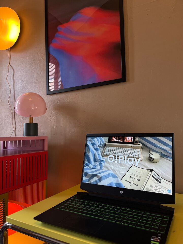 short form carousel card thumbnail