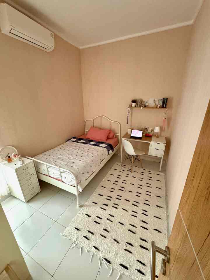 KAMAR ANAK 🛏️

Mempersiapkan anak belajar mandiri adalah hal yang susah gampang, termasuk membiasakan tidur dikamar sendiri.

Karena itu menciptakan kamar tidur senyaman mungkin dan sesuai kebutuhan anak adalah elemen paling penting agar anak betah didalamnya.

#KamarTidurAnak #MejaBelajarEstetik #KamarTidurAnakPerempuan #DipanIkea #MakeOverKamarAnak #IdeDekorasiKamar