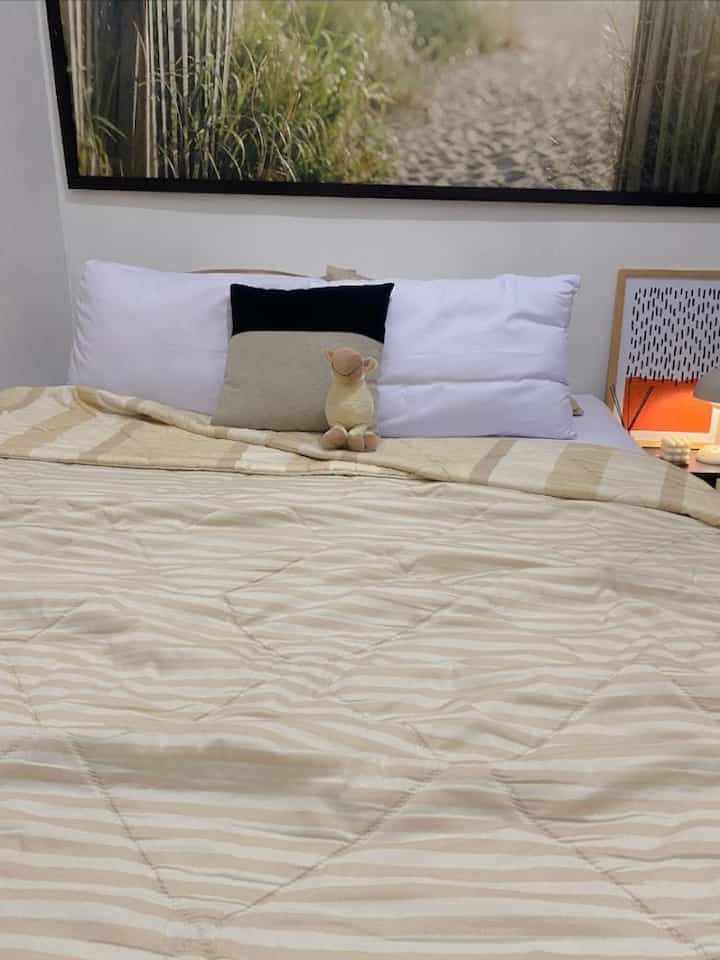 Tempat ternyaman juga di rumah ini 

#bedroom #bedroomstyle #idetempattidur #inspirasitempattidur #designbedroom #rumahminimalis #dekorasitempattidur #rumahdeveloper