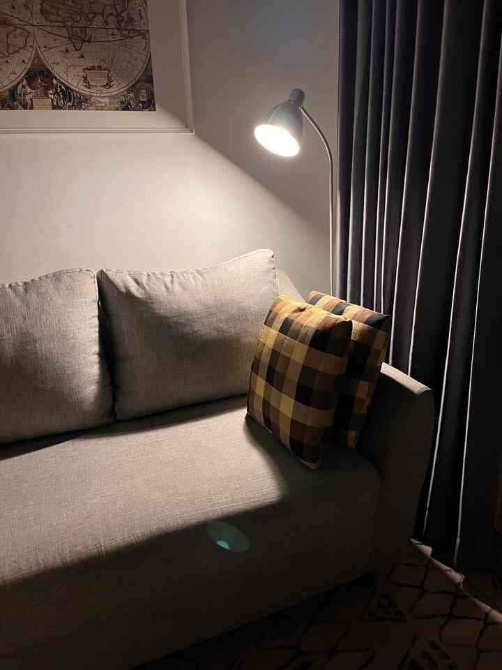 Mode malam di rumah @meehomey. Beginilah wujud beberapa titik di rumah @meehomey di malam hari. Sudah siap untuk menyambut hari esok. Dan tubuh juga sudah siap di rehatkan. Lampu dengan mode warm pun sudah dinyalakan yang berarti tandanya penghuni rumah sudah bersiap untuk istirahat malam.

#rumahminimalis #modemalam #inspirasilampumalam #inspirasirumahminilais #inspirasiruangminimalis