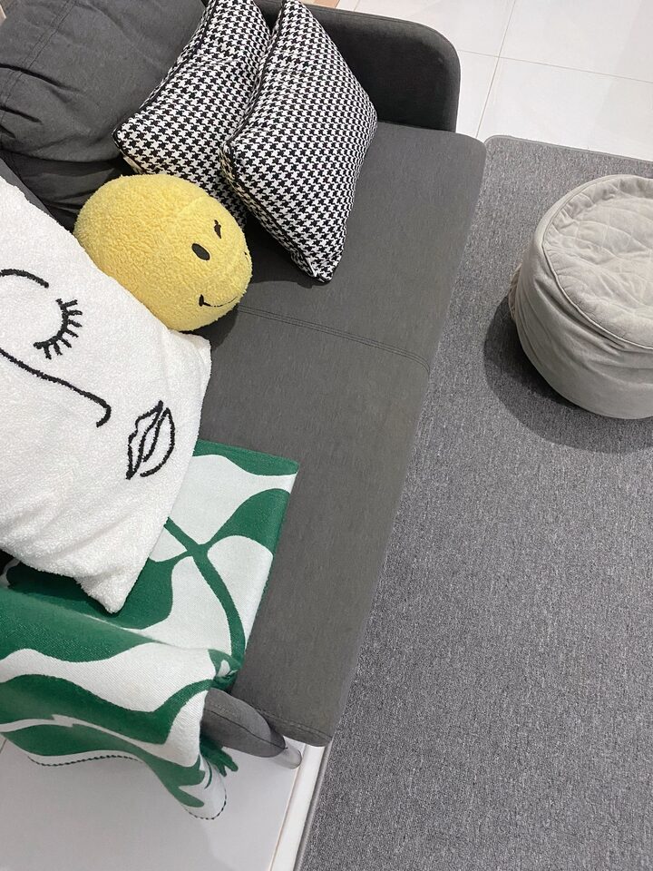 short form carousel card thumbnail