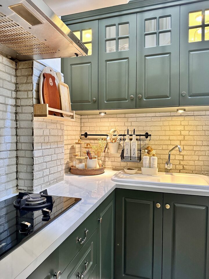 short form carousel card thumbnail