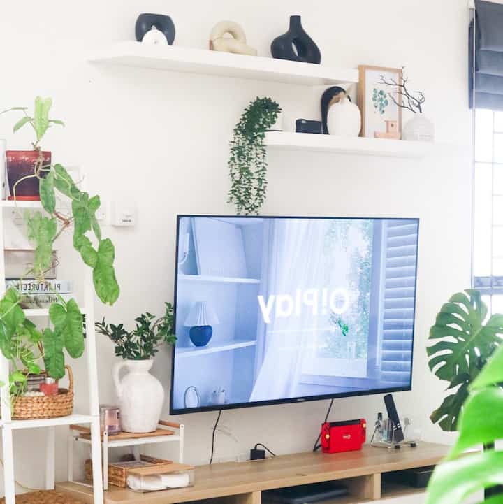 4 Best Purchase This Month! 

Hai haiii siapa yang suka kalap belanja lucu2 buat decor rumah? Hahhaha sama ya buibu pasti begitu. 

Ohya aku mau rekomenin 4 top buying in this month! Apa ajaaaa? 
1. Pot item buat nambahin kesan bold 
2. Kotak masker, walaupun udah gk pandemi benda ini wajib loh
3. Tempat sampah lucu, estetik dan fungsional tentunya 
4. Tempat remote biar gk berantakan 

Thats it. Kalau kalian apaa? Share yaaa 

#casaaksadaru 
#SpillBarangMurah 
#RekomendasiProduk 
#RakTv
#RakTanaman
#PotTanamanHitam
#TempatMasker
#TempatRemote
#TempatSampahEstetik