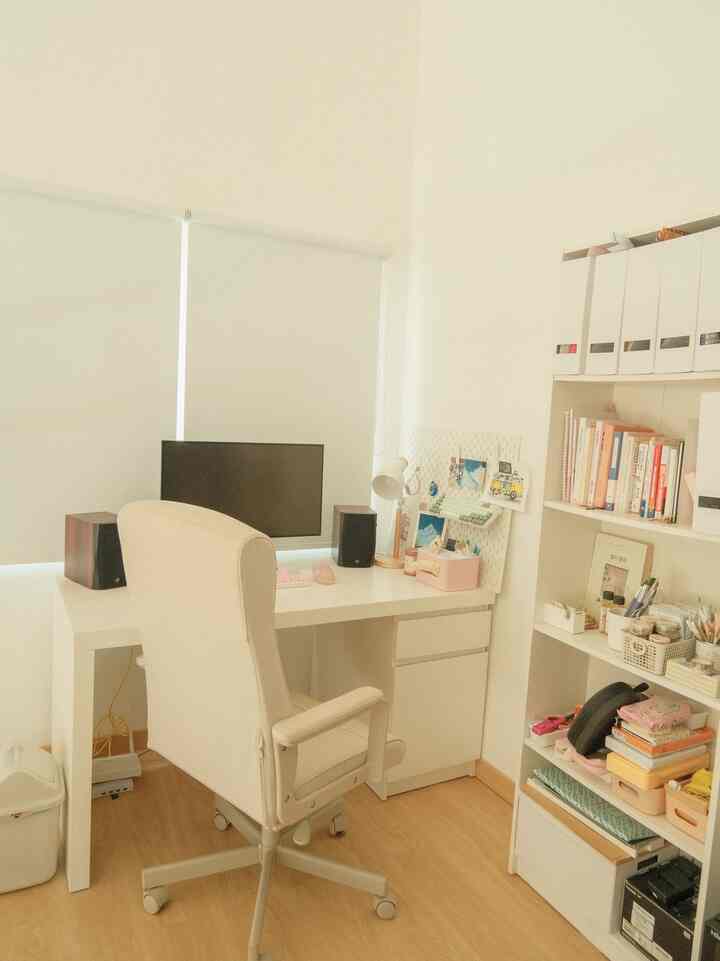 4 Top Purchases bulan ini adalah : Rak Laci di Home Office, Rak Telanan di Dapur, Travel Mat di Living Room, dan Pan Cantik
Barang barang yang di beli bulan ini dibeli karena memang perlu untuk di permasing-masing ruangan. Supaya lebih rapi dan nyaman 🤍

#MinimalistHomeOffice #LantaiSPC #SPCMarvelNaturalPine #KoreanRoomLook #SpillBarangMurah #RekomendasiProduk