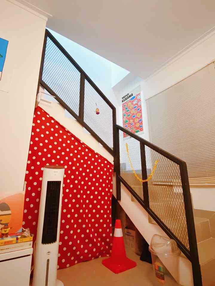 Ohayo!! 🦾🤘🏻

Mari kita lihat
4 item baru apa saja yang ada dirumah nara

Akhir-akhir ini kami sedang mencari printilan serta pajangan untuk disudut2 rumah nara,beberapa ada yang sulit mencari di Indo,jadinya kami nitip ke teman kami yang disingapura, Tetap aksen warna menjadi poin utama dalam pembelian produk,selain fungsi.

#pajanganminimalis
#polkadotpattern
#narahous 
#makeoverruangan
#aksenrumah
#bauhaus 
#wallpaaperumah
#spillbarangmurah
#rekomendasiproduk