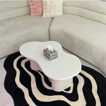 Meja Aesthetic Pinterest by bangunkarya