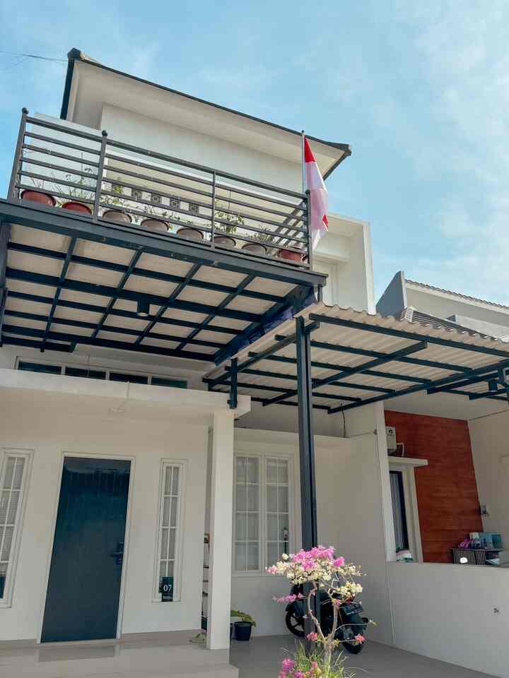 Terinspirasi dari balkon di Damaruma

#PagarBalkon #PagarBesi #PagarMinimalis #InspirasiPagar #PagarStyle