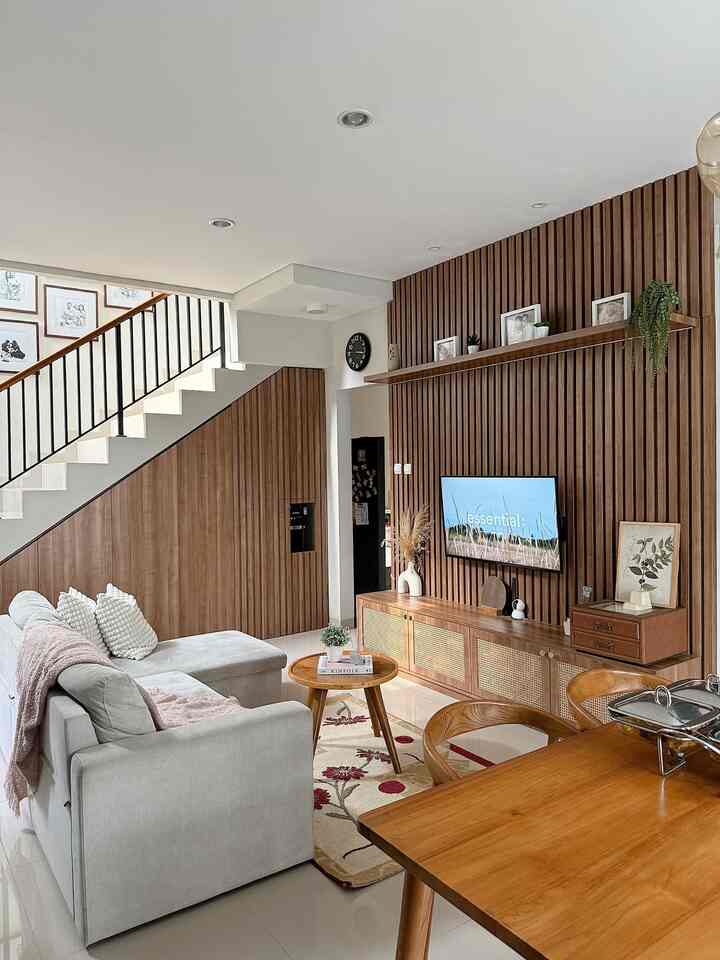 My aesthetic room versi dirumah.43 🤎🤎🤎
#BTNOAS9
#livingroom
#ruangtamu #aesthetic #wallpanel 
#woodgrain #hpl 
