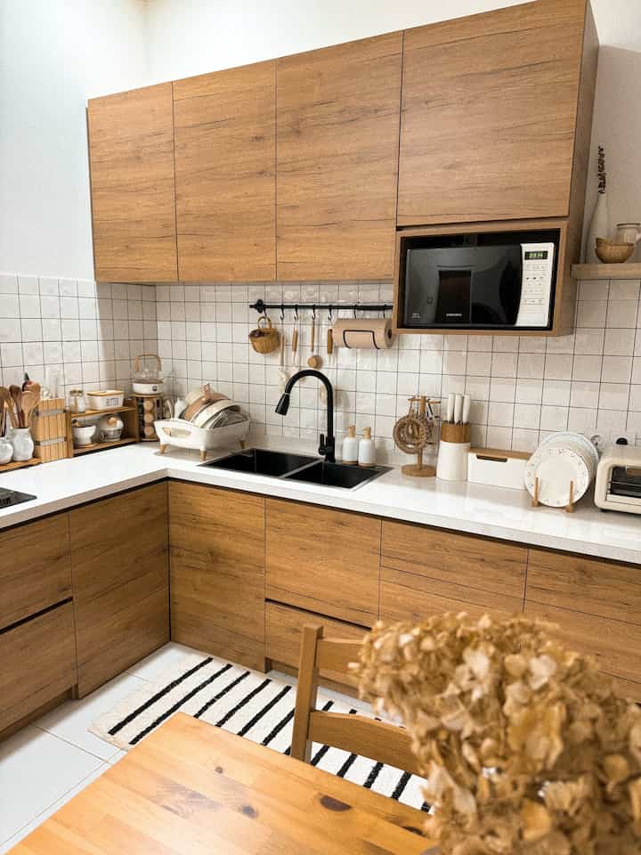 Semoga menginspirasi :)

#KitchenMinimalis #JapandiHouse #RakPiringZara #KesetHanduk #KotakKabel #DapurEstetik #whiteWoodKitchen