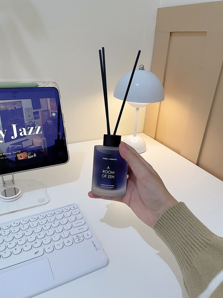 short form carousel card thumbnail