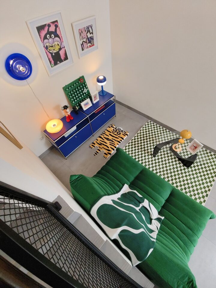 short form carousel card thumbnail