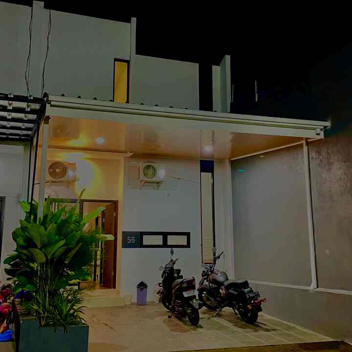 Fasad Rumah Japandi Minimalist yang dari awal melihat langsung jatuh cinta pada pandangan pertama

Fasad bawaan developer ini belum bisa diubah dan belum bisa juga ditambahkan pagar karna kami tinggal di rumah cluster

#InspirasiFasad
#StyleFasad #CatRumah #FasadJapandiMinimalist